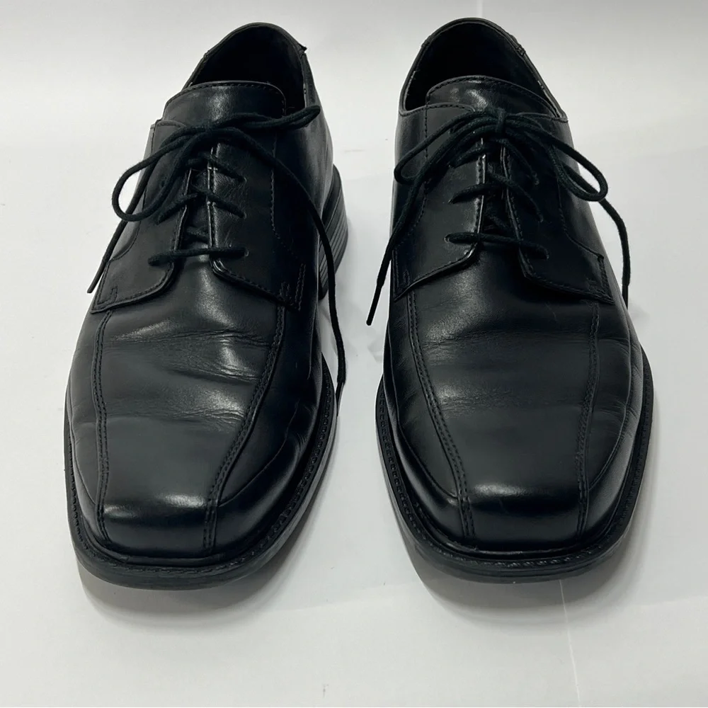 ROCKPORT Men’s Size 9 Black Lace Up Dress Shoe